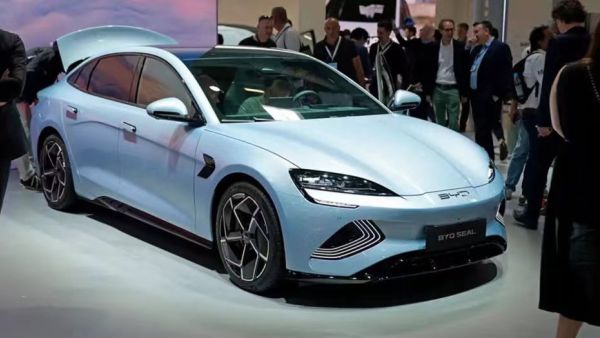 BOE（京东方） 携手联想 Oxide氧化物技术打造高端商用显示器