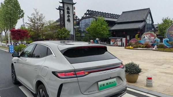 主打一个听劝 全新腾势N7你我的“梦中情车”